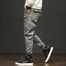 Load image into Gallery viewer, Classical Men Jeans