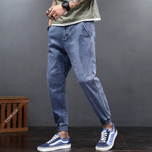 Load image into Gallery viewer, Men Jeans Loose